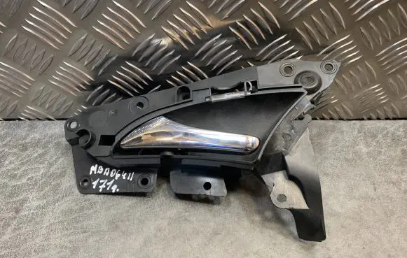 Mercedes-Benz E W211 Rear door interior handle 1C034551000