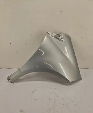 Mercedes-Benz A W169 Fender 