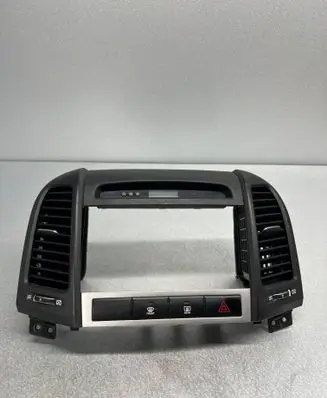 Hyundai Santa Fe Center console ---