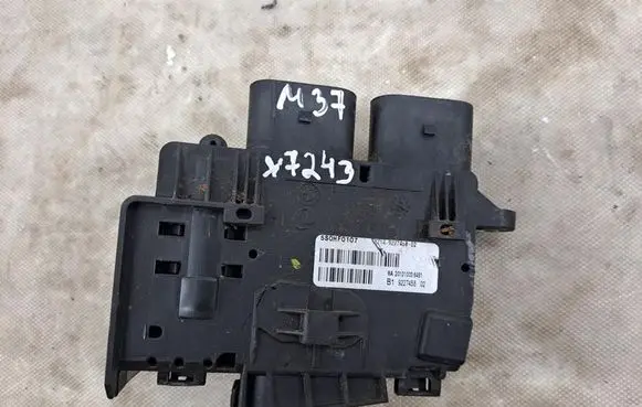 BMW X3 F25 Current control relay 9227458
