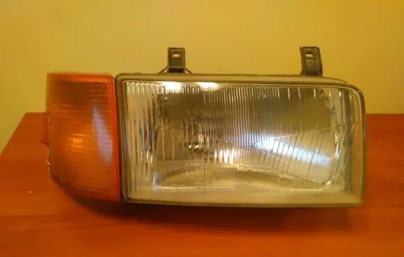 Volkswagen Transporter - Caravelle T4 Headlight/headlamp