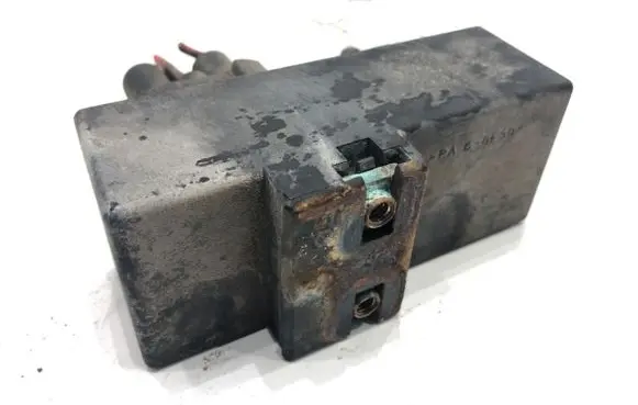 Skoda Fabia Mk2 (5J) Fan control module 1J0919506M