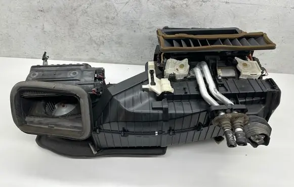 Audi A4 S4 B8 8K Interior heater climate box assembly 8T1820005