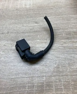 BMW 5 E60 E61 Plug wire 7508152