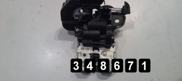 Audi A4 S4 B8 8K Front door lock 8R0827505