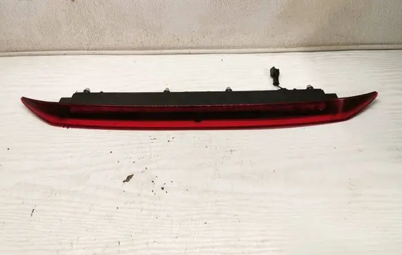 Volvo XC60 Third/center stoplight 32228419