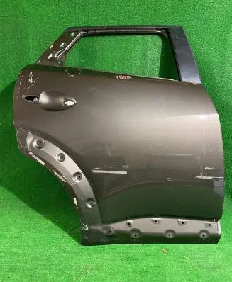 Mazda CX-3 Rear door