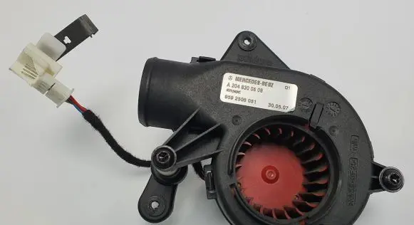 Ford Mondeo MK IV Engine control unit/module fan A2048300508