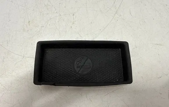 Mercedes-Benz GLE AMG (W166 - C292) Glove box pad A1666830394