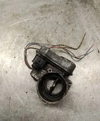 Volkswagen PASSAT B6 Throttle valve 03g128063B