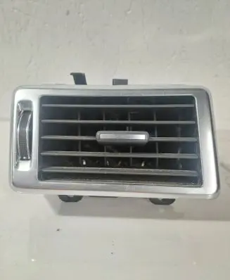 Land Rover Discovery Sport Dashboard side air vent grill/cover trim 16A5302LD9 20180918 3510000