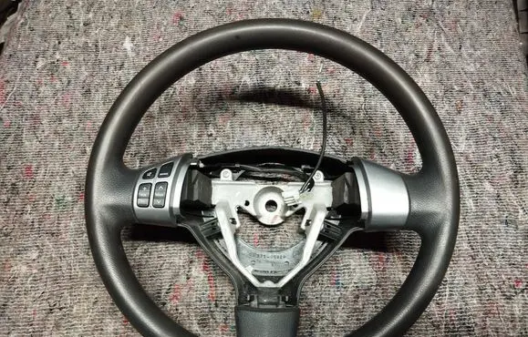 Suzuki SX4 Steering wheel GS13105610