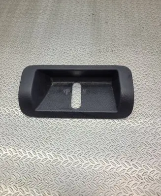Dacia Spring Other trunk/boot trim element 909305452R