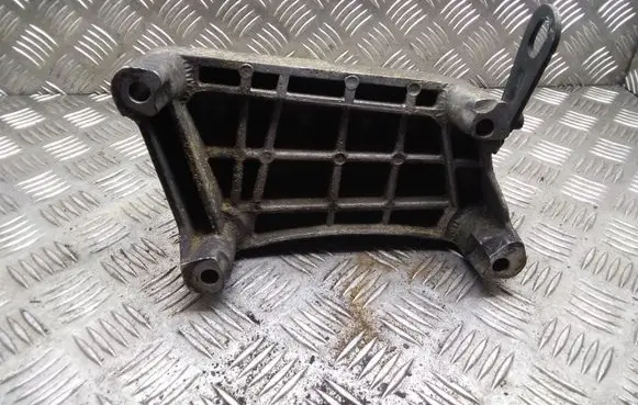 Opel Combo C Engine mounting bracket 55194807