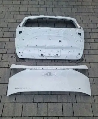 KIA Sportage Truck tailgate 