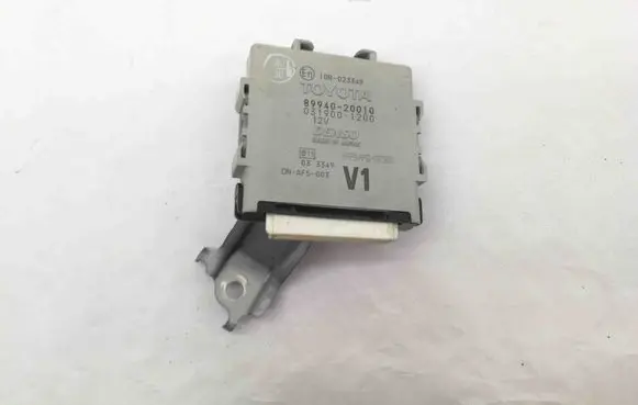 Toyota Avensis T270 Other devices 8994020010