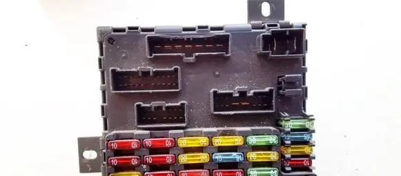 Alfa Romeo 156 Fuse box set 60679160 a223