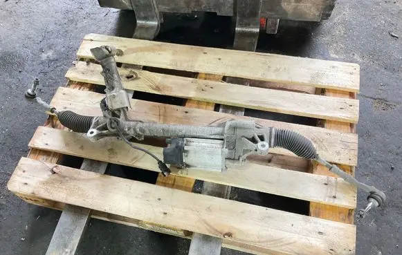 BMW 5 F10 F11 Steering rack 6869213 7818079