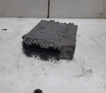 Audi A4 S4 B5 8D Engine control unit/module 028906021EM