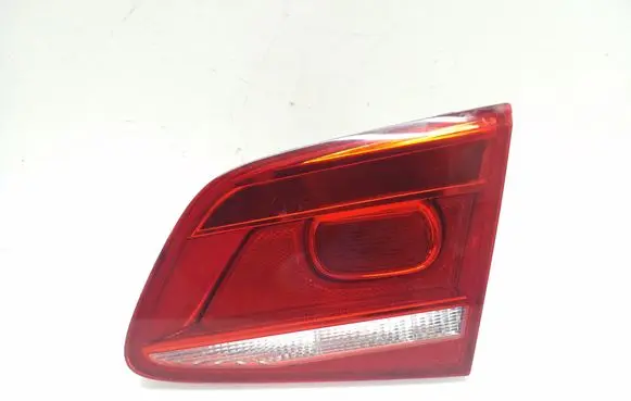 Volkswagen PASSAT B7 Tailgate rear/tail lights 3AE945094K