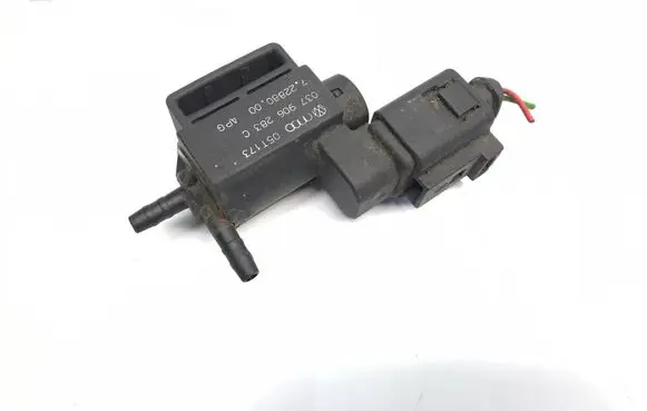 Audi A6 S6 C6 4F Turbo solenoid valve 037906283C
