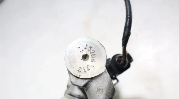 Volkswagen Golf V Master brake cylinder