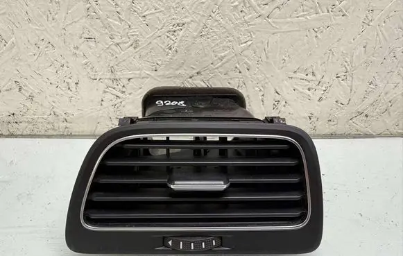Dashboard side air vent grill/cover trim