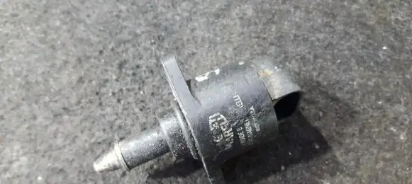 Renault Clio II Idle control valve (regulator) B0301
