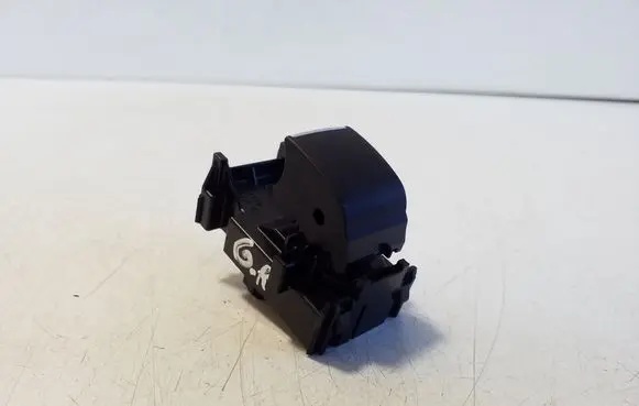 Toyota bZ4X Electric window control switch 153361A39