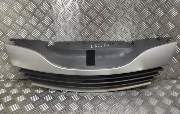 Renault Laguna II Front bumper upper radiator grill 8200012581
