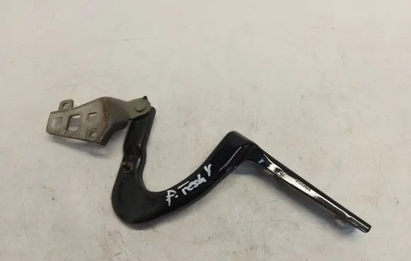 Tesla Model Y Tailgate hinge 1496268-00-c
