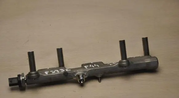 Fuel line pipe