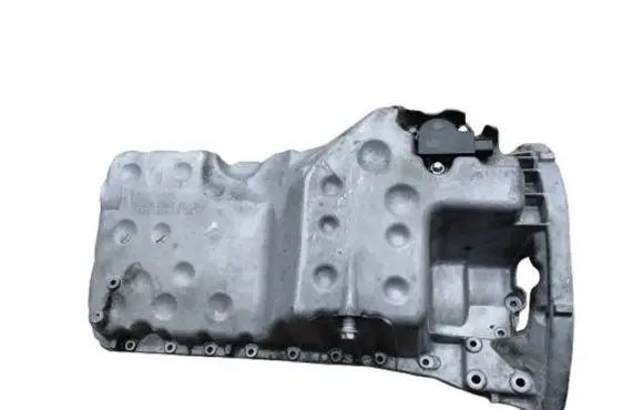 Mercedes-Benz C W203 Oil sump R6460141802