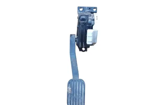 Volvo S70 V70 V70 XC Accelerator throttle pedal 9209746 00776920