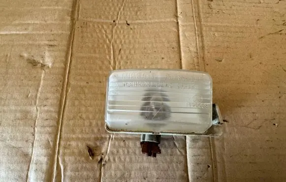 Nissan Cube Z12 Number plate light I090038 1090038 624674BP1