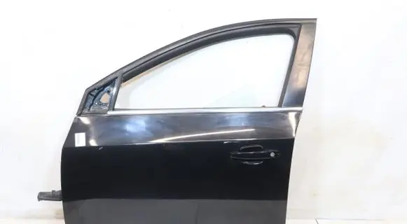 Chevrolet Cruze Front door 