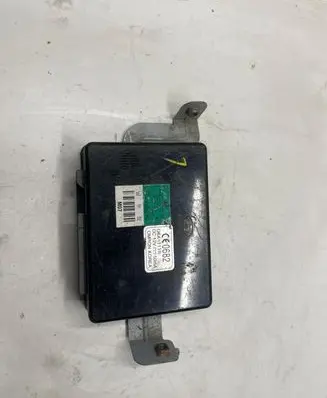 Hyundai Tucson JM Engine control unit/module 954002E210