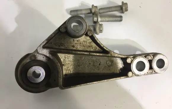 Ford Transit - Tourneo Connect Engine mounting bracket 26033 KV616P093B