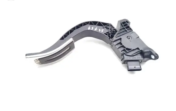 Audi A5 Accelerator throttle pedal 8W1723523A