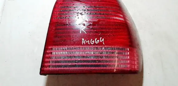 Volkswagen Polo III 6N 6N2 6NF Rear/tail lights 964080