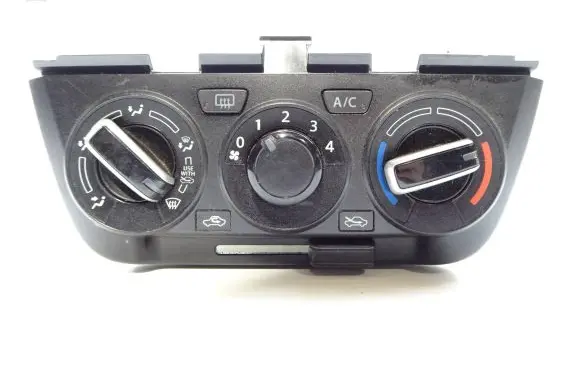 Suzuki Swift III Climate control unit 74400A52R0