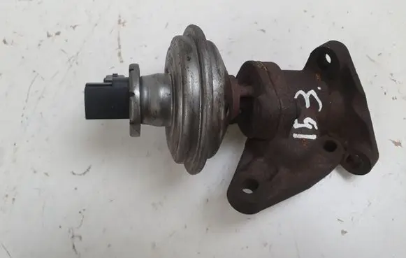 BMW 5 E60 E61 EGR valve 7801942 70068412