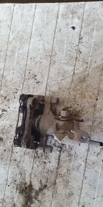 Nissan Primera Rear brake caliper NOCODE