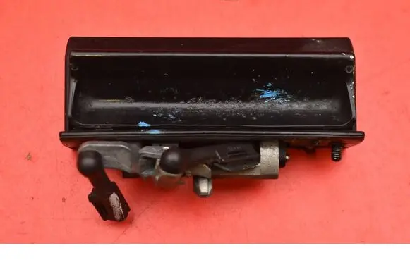 Seat Toledo II (1M) Tailgate/trunk/boot exterior handle 1M5827561E