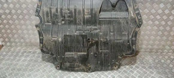 Volkswagen PASSAT B7 Engine splash shield/under tray 3C0825237H