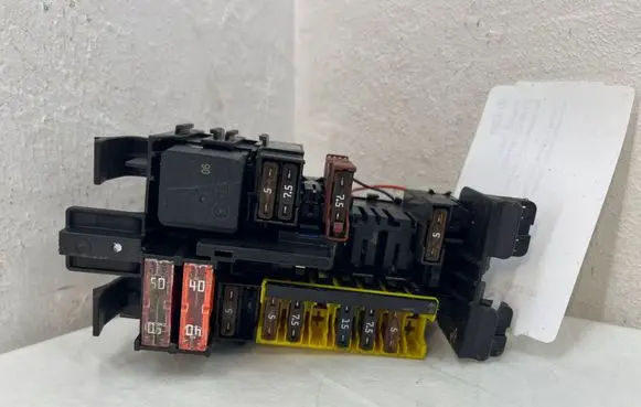Mercedes-Benz GLC X253 C253 Fuse module A2059067200
