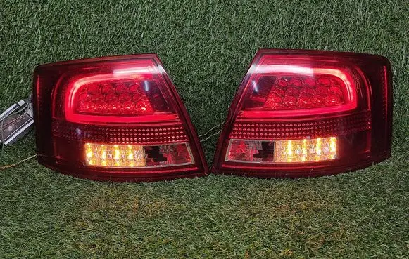 Rear/tail lights