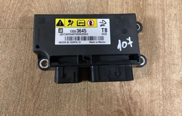 Opel Insignia A Airbag control unit/module 13503645 AS3645T090020603
