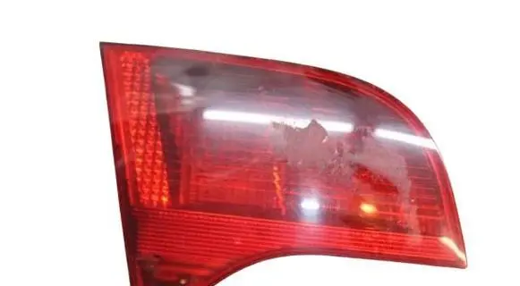 Audi A4 S4 B6 8E 8H Tailgate rear/tail lights 8E9945093A 484501
