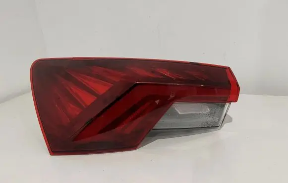 Skoda Octavia Mk4 Rear/tail lights 5E3945207A